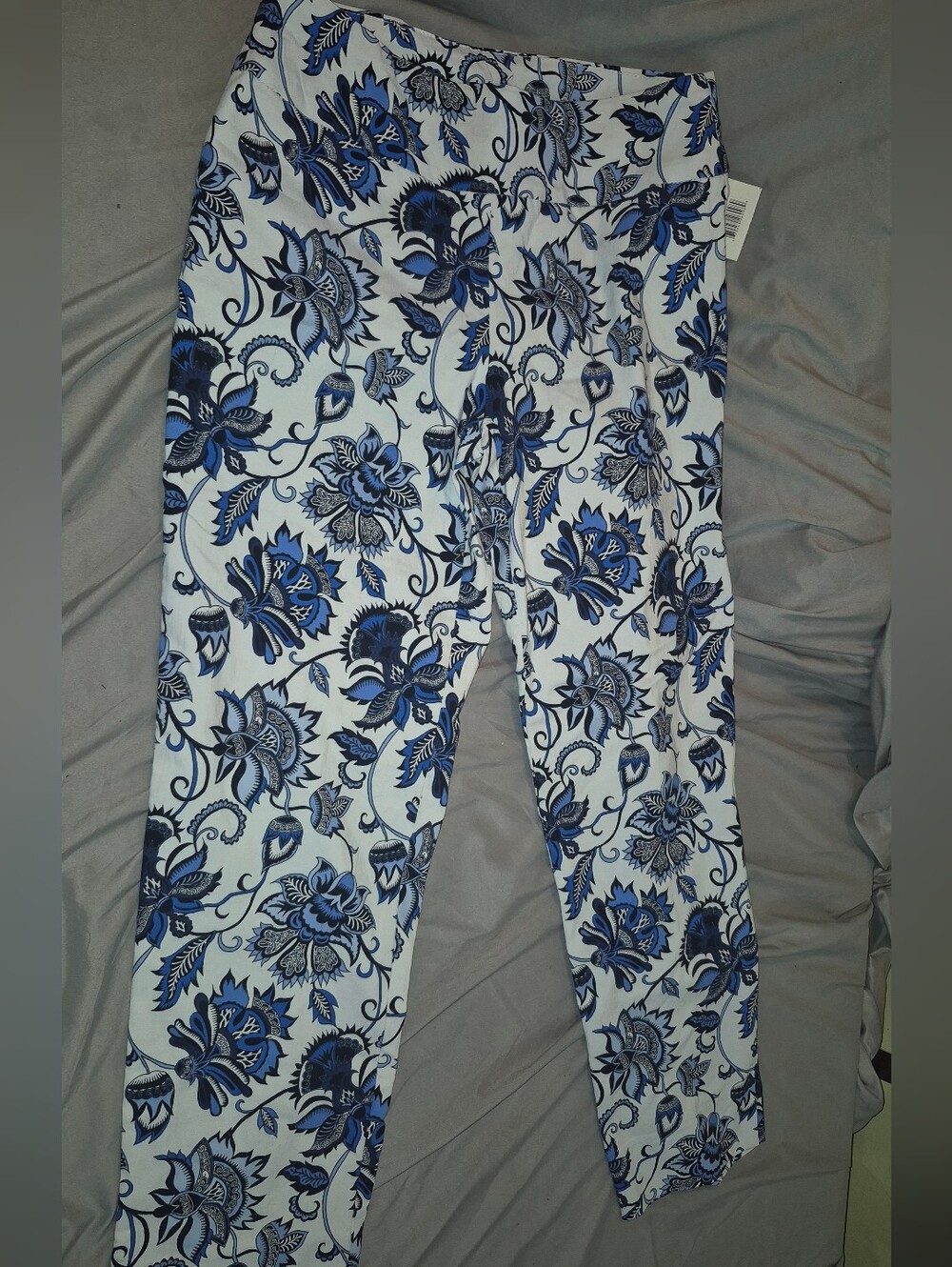 Womens Bottom Size 6 Floral